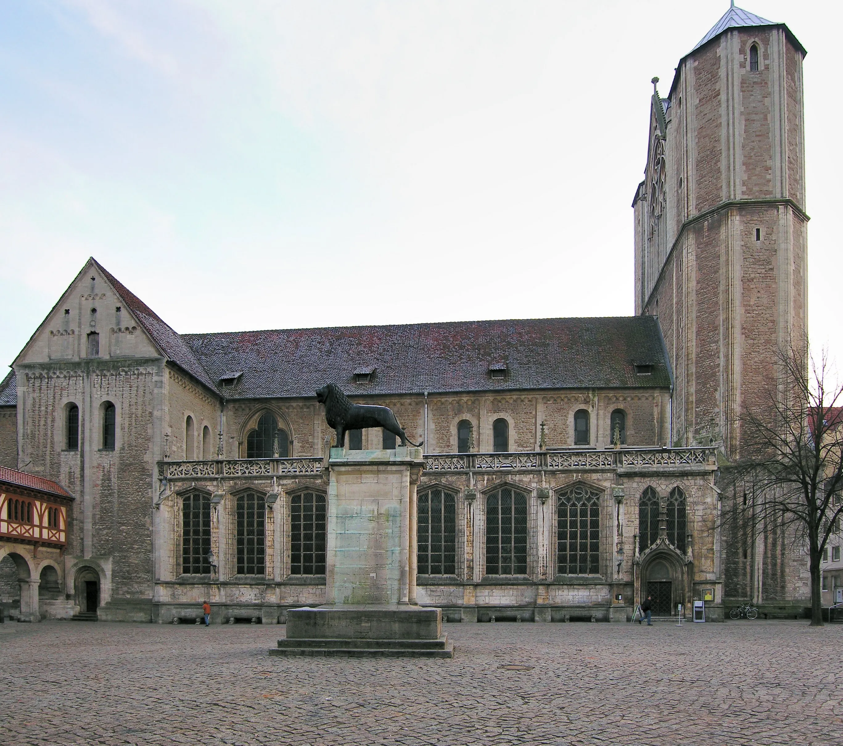 Dom St. Blasii in Braunschweig, romanische Stiftskirche mit Westwerk